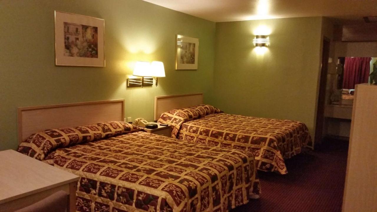 Garden Inn & Suites Hebbronville Dış mekan fotoğraf